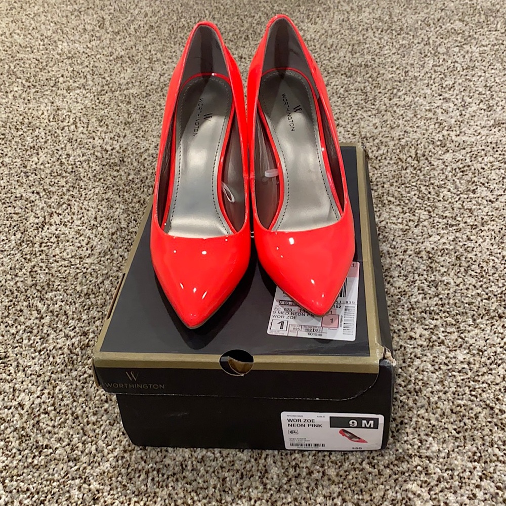 Worthington Neon Pink Heels